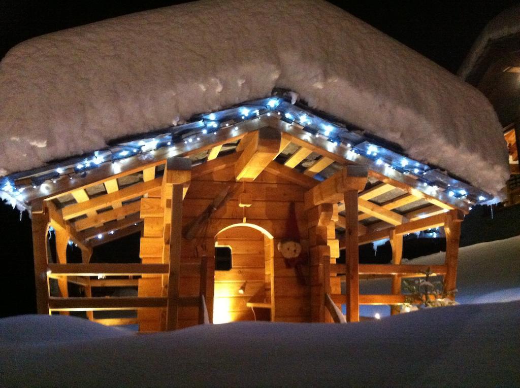 Residence Lo Peyo Champoluc Exterior foto